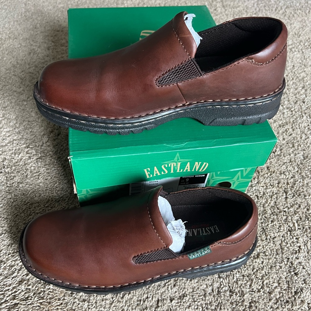 Eastland Women’s Newport Brown Leather Slip-Ons - Picture 7 of 12